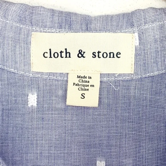 Anthropologie Cloth and Stone Clip Dot Button Down Short Sleeve Tie Front Top - Picture 7 of 10